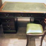 237 1115 WRITING DESK